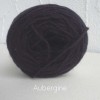 Farbe: Aubergine Schurwolle naturgefärbt