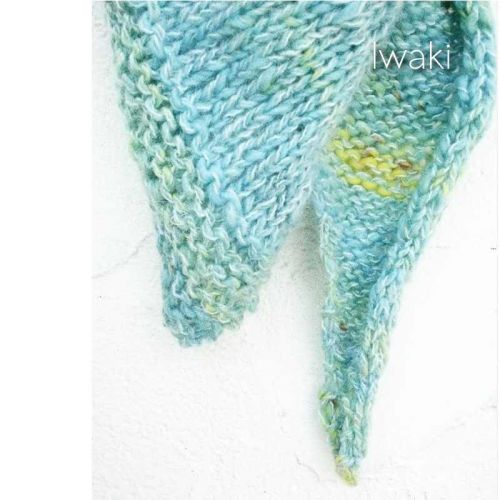 Detail Zipfel Dreieckstuch in aqua mit gelben Einsprenkseln