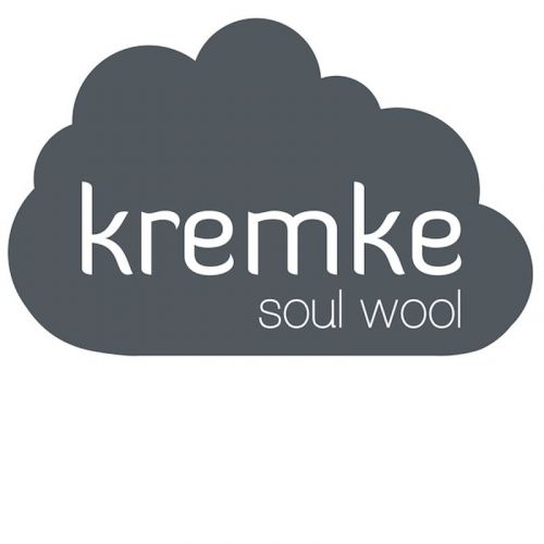 Logo von kremke soul wool - eine graue wolke mit weißer schrift.