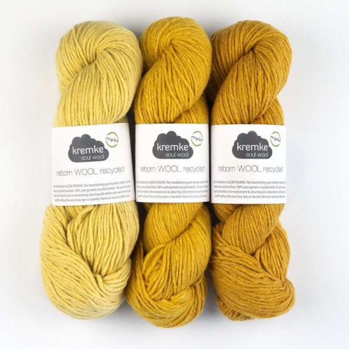 3 Stränge Reborn Wool Recycled in drei verschiedenen Gelbtönen