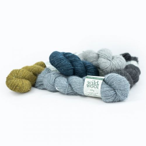 5 Stränge Wild Wool in grau, blau und oliv
