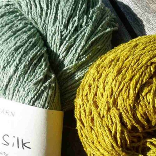 Bouretteseidengarn Soft Silk in salbei und limettengrün