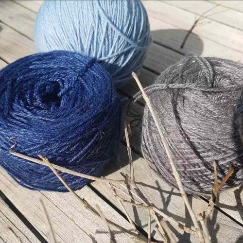 3 Knäuel Sockenwolle ohne Kunstfaser-Beimischung in Grau, Hellblau und Marine