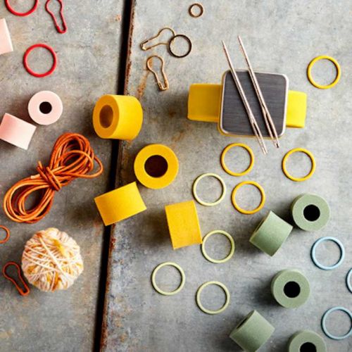 Kleine Strickhelferlein wie Maschenmarkierer und Maschenstopper